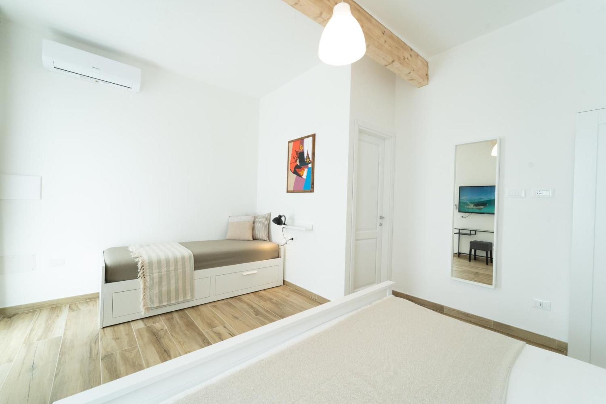 Velis - Art & Hospitality Hotel Позада Екстериор снимка